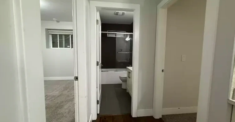 9708 182 Surrey, BC. Canada Street, Surrey, BC, V4N 4J9 - 7