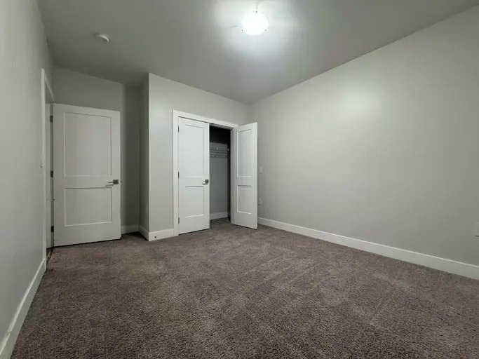 9708 182 Surrey, BC. Canada Street, Surrey, BC, V4N 4J9 - 6