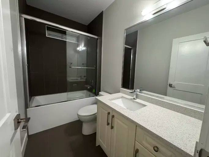 9708 182 Surrey, BC. Canada Street, Surrey, BC, V4N 4J9 - 8