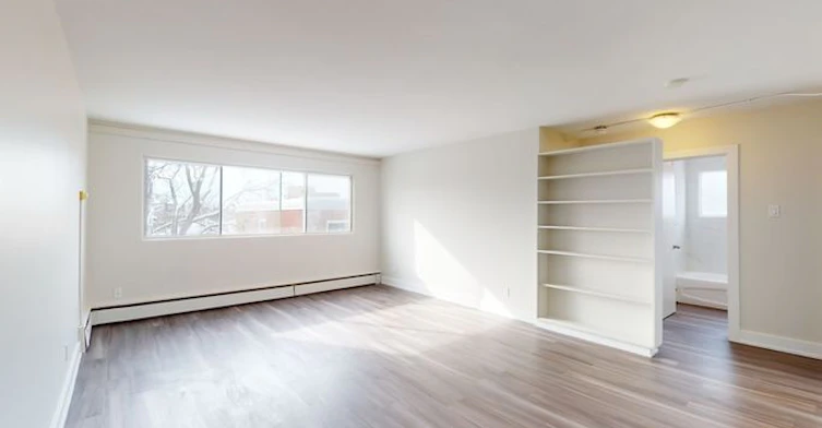 1468 Coldrey Avenue, Ottawa, ON, K1Z 7P9