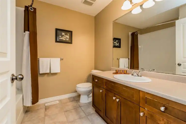 45550 Shawnigan Crescent, Chilliwack, BC, V2R 5Y1 - 2