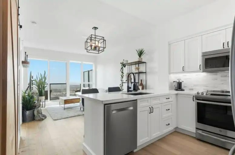 150 Liberty Street East, Toronto, ON, M6K 3R5 - 10