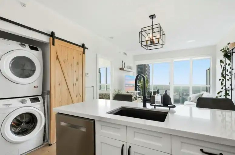 150 Liberty Street East, Toronto, ON, M6K 3R5 - 13