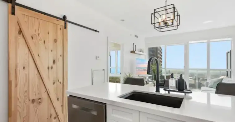 150 Liberty Street East, Toronto, ON, M6K 3R5 - 14