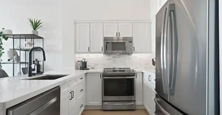 150 Liberty Street East, Toronto, ON, M6K 3R5 - 11