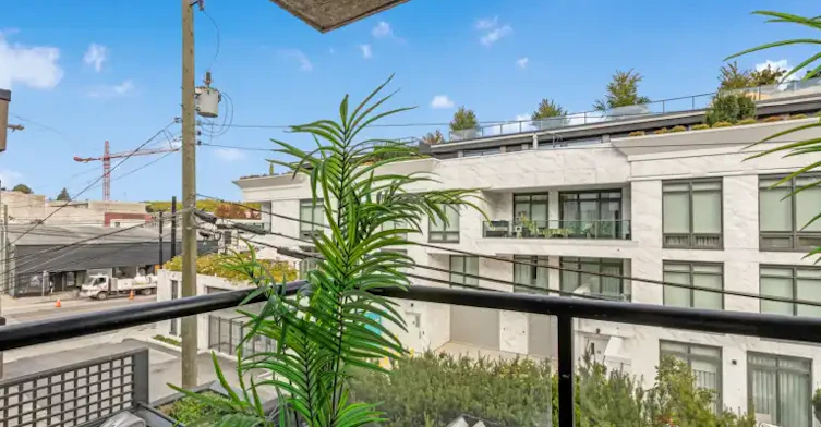 3673 West 11th Avenue, Vancouver, BC, V6R 2K4 - 13