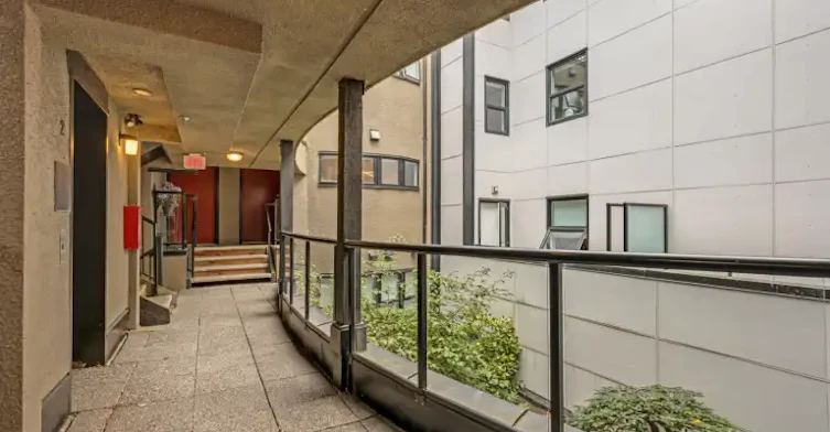 3673 West 11th Avenue, Vancouver, BC, V6R 2K4 - 14