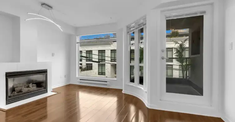 3673 West 11th Avenue, Vancouver, BC, V6R 2K4 - 2