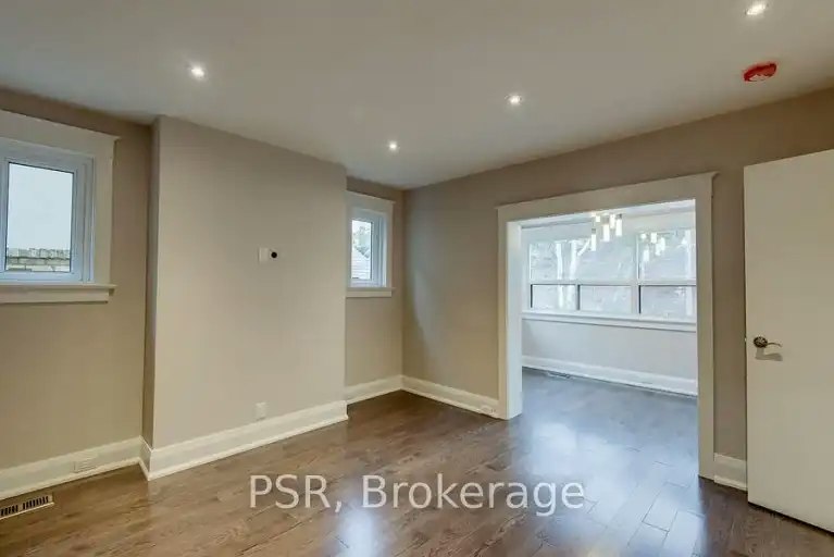 109 Neville Park Boulevard, Toronto, ON, M4E 3P7 - 11