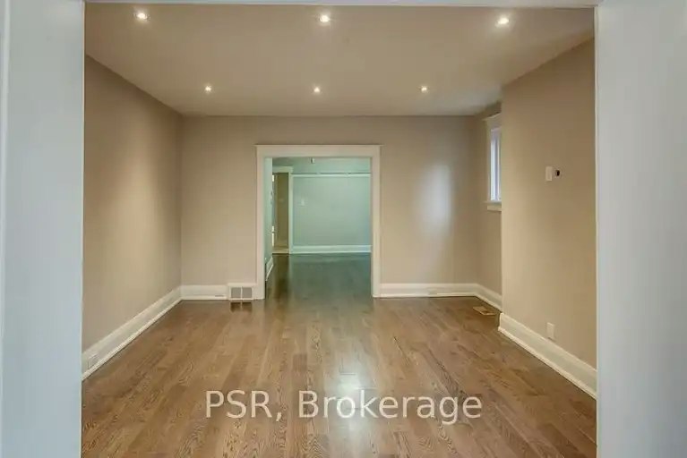 109 Neville Park Boulevard, Toronto, ON, M4E 3P7 - 4