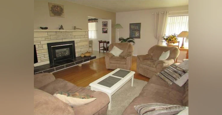 1090 Ewson Street, Surrey, BC, V4B 4V4 - 11