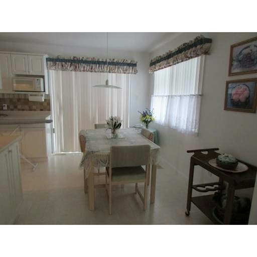 1090 Ewson Street, Surrey, BC, V4B 4V4 - 7