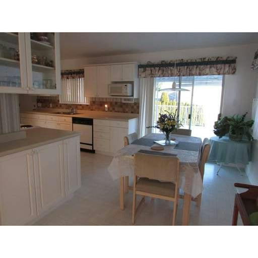 1090 Ewson Street, Surrey, BC, V4B 4V4 - 5