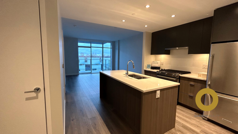3430 East Kent Avenue, Vancouver, BC, V5S 0G7 - 2