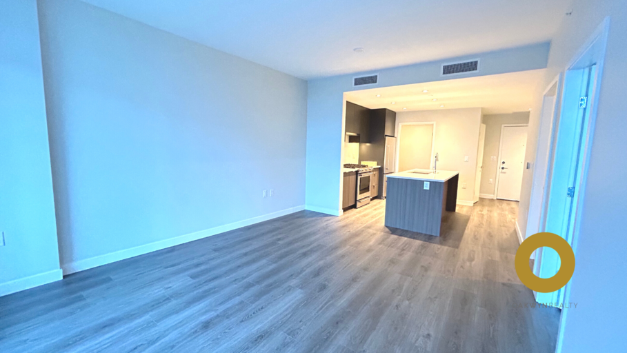 3430 East Kent Avenue, Vancouver, BC, V5S 0G7 - 3