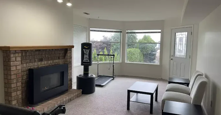 2659 Delahaye Drive, Coquitlam, BC, V3B 7E7 - 3
