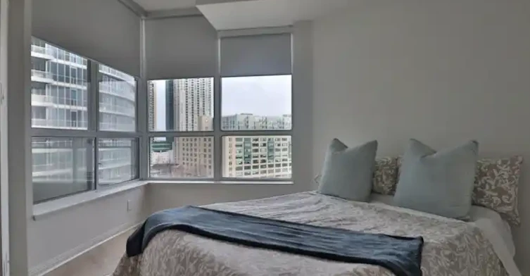228 Queens Quay West, Toronto, ON, M5J 2X1 - 6