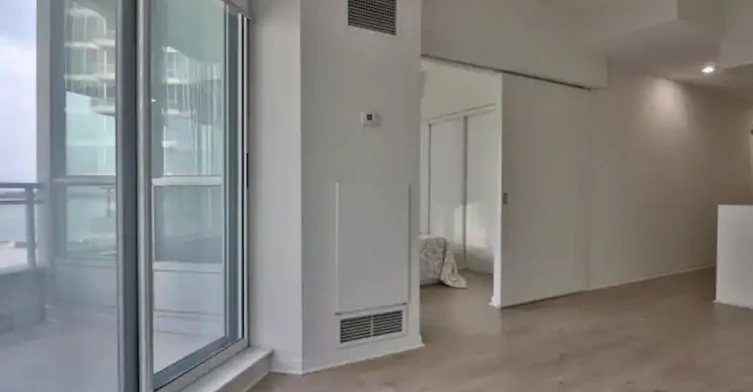 228 Queens Quay West, Toronto, ON, M5J 2X1 - 14