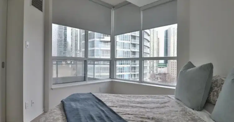 228 Queens Quay West, Toronto, ON, M5J 2X1 - 9