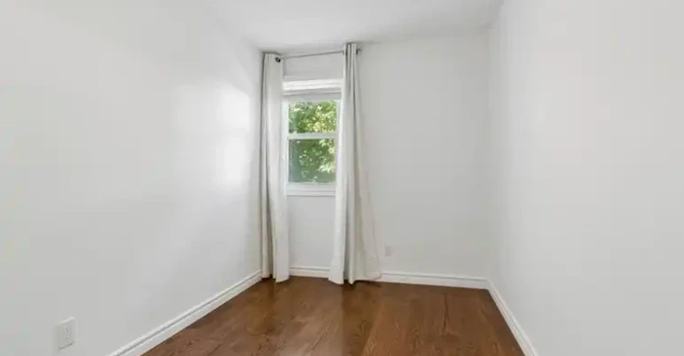 82 Rushbrooke Avenue, Toronto, ON, M4M 3A9 - 16