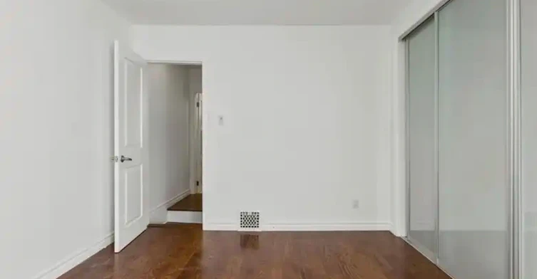 82 Rushbrooke Avenue, Toronto, ON, M4M 3A9 - 14