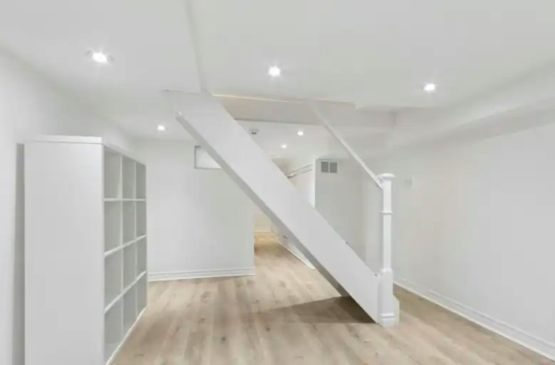 82 Rushbrooke Avenue, Toronto, ON, M4M 3A9 - 19