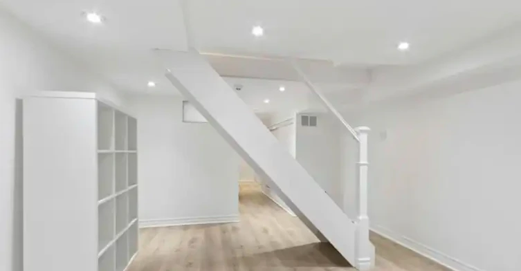 82 Rushbrooke Avenue, Toronto, ON, M4M 3A9 - 19