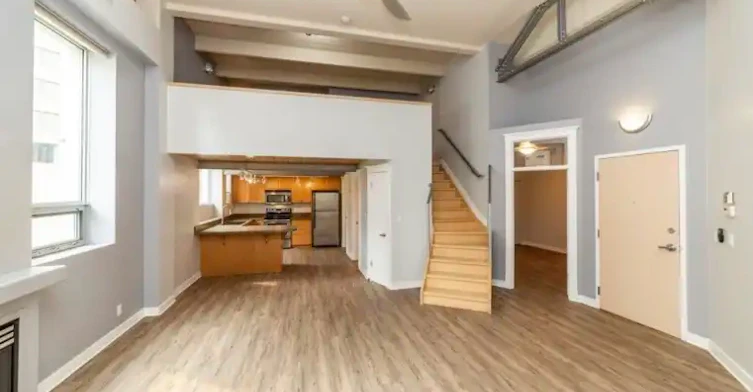 10009 102 Avenue Northwest, Edmonton, AB - 2