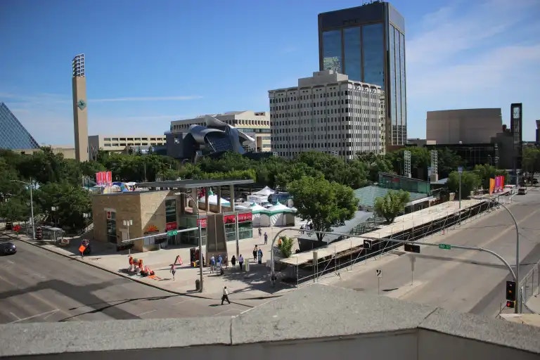 10009 102 Avenue Northwest, Edmonton, AB - 13
