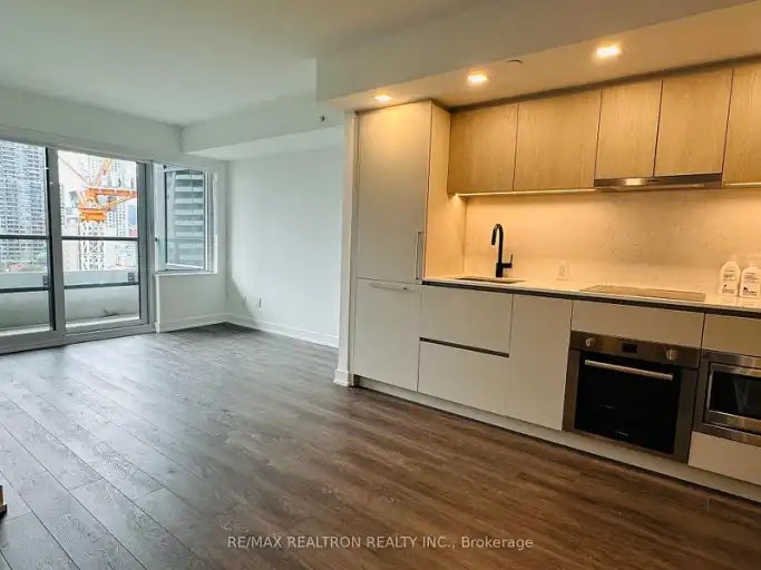 609 Sherbourne Street, Toronto, ON, M4X 0A4 - 3
