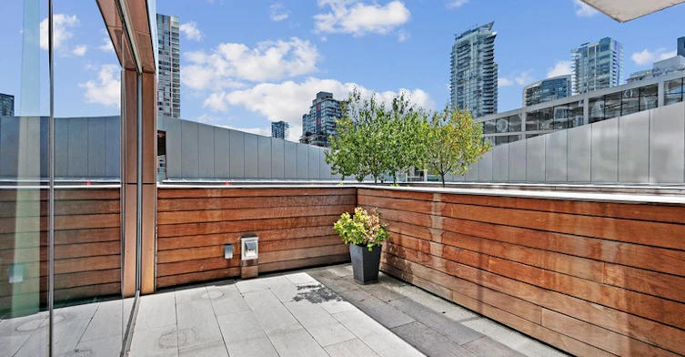 1480 Howe Street, Vancouver, BC, V6Z 0G5 - 5
