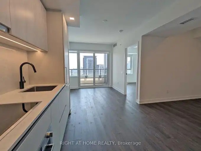 609 Sherbourne Street, Toronto, ON, M4X 0A4 - 5