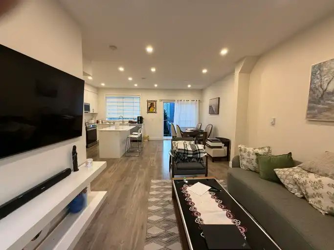 12830 62 Avenue, Surrey, BC, V3X 1S8 - 4