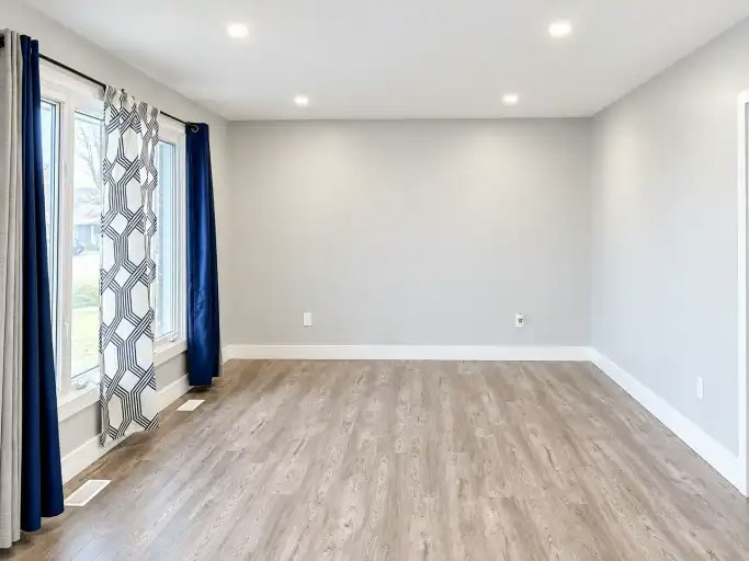 508 Division Street, Kingston, ON, K7K 4B2 - 4