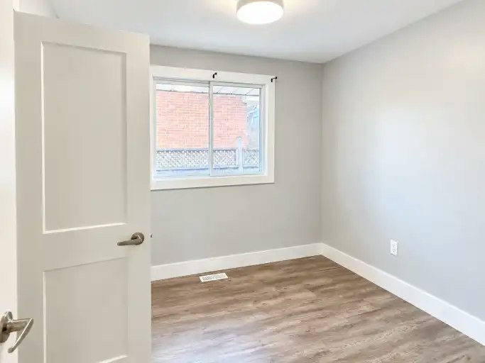 508 Division Street, Kingston, ON, K7K 4B2 - 8