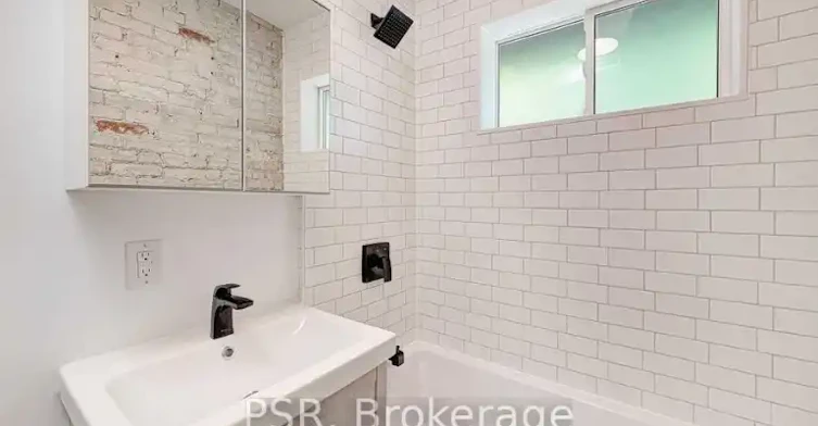 89 Hammersmith Avenue, Toronto, ON, M4E 2W3 - 3