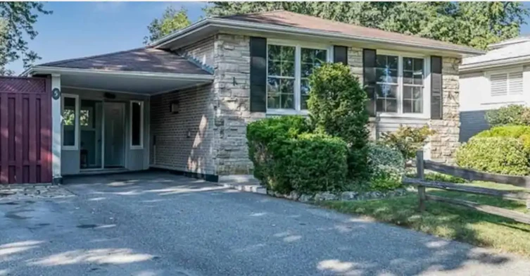 5 Melville Crescent, Brampton, ON, L6W 2S3 - 2
