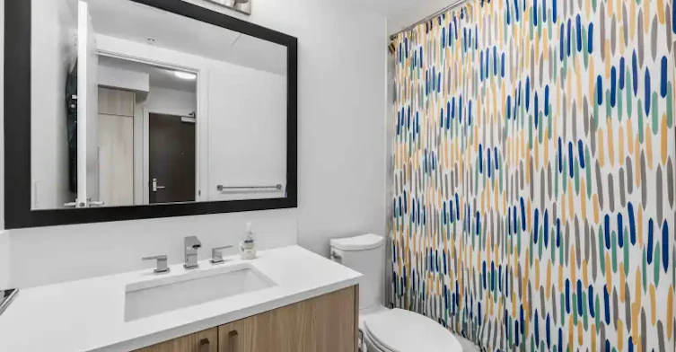 13350 Central Avenue, Surrey, BC, V3T 0S1 - 16
