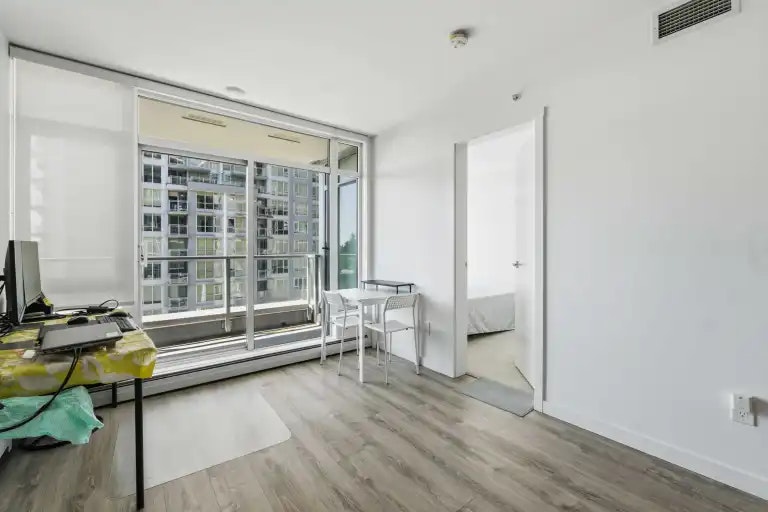 13350 Central Avenue, Surrey, BC, V3T 0S1 - 9