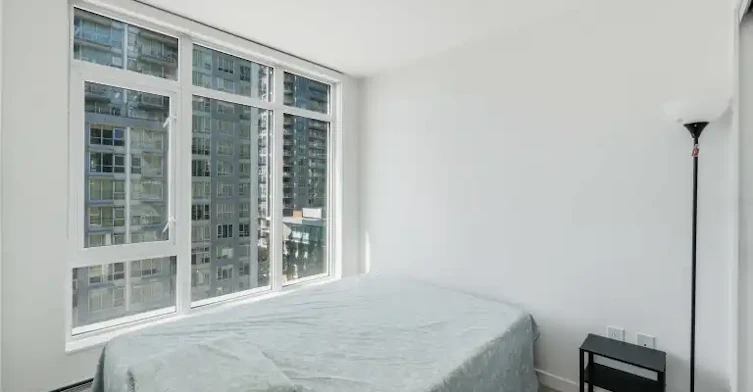13350 Central Avenue, Surrey, BC, V3T 0S1 - 13
