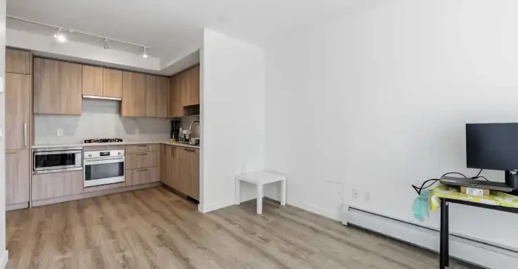 13350 Central Avenue, Surrey, BC, V3T 0S1 - 6