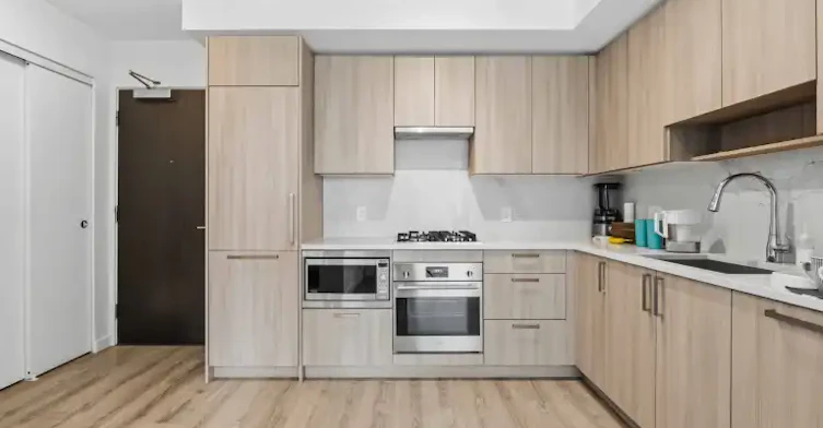 13350 Central Avenue, Surrey, BC, V3T 0S1 - 7