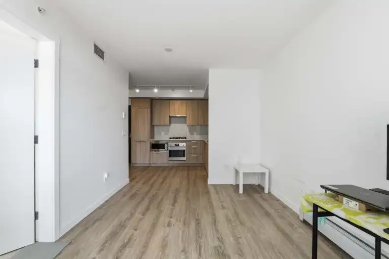13350 Central Avenue, Surrey, BC, V3T 0S1 - 8