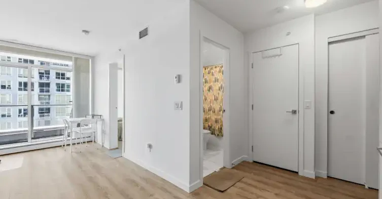 13350 Central Avenue, Surrey, BC, V3T 0S1 - 4