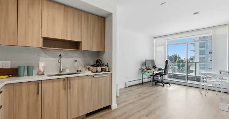 13350 Central Avenue, Surrey, BC, V3T 0S1 - 3