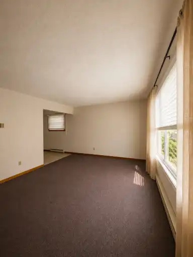 200 Lake Street, Peterborough, ON, K9J 2H3 - 4