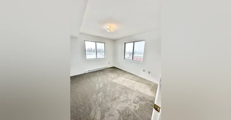 130 Bell Farm Road, Barrie, ON, L4M 6J4 - 5
