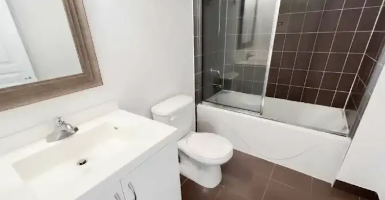 2240 Lake Shore Boulevard West, Toronto, ON, M8V 0B1 - 13
