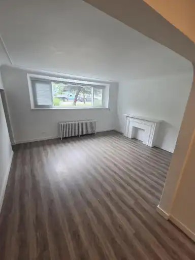 3755 Cambie Street, Vancouver, BC, V5Z 2X4 - 2