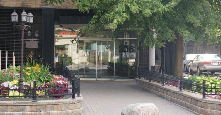 206 Saint George Street, Toronto, ON, M5R 2N6 - 2
